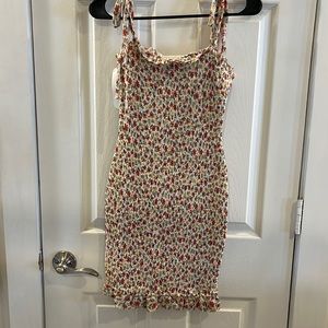 NWT Dress Up floral patterned dress